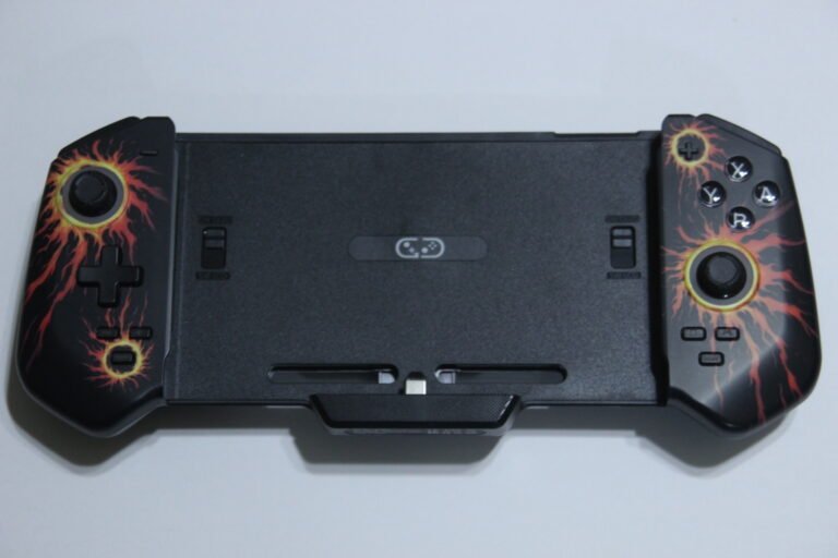 cyoyppy-one-piece-joypad-controller-for-nintendo-switch-review-alone