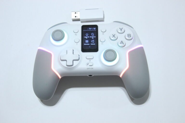 echtpower-ep-05-tft-screen-gaming-controller-review-front
