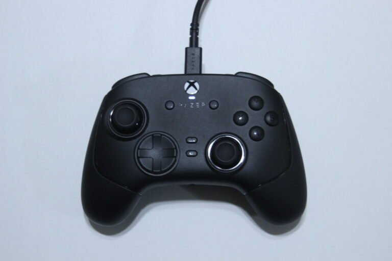 razer-wolverine-v3-tournament-edition-wired-gaming-controller-review-powered-on